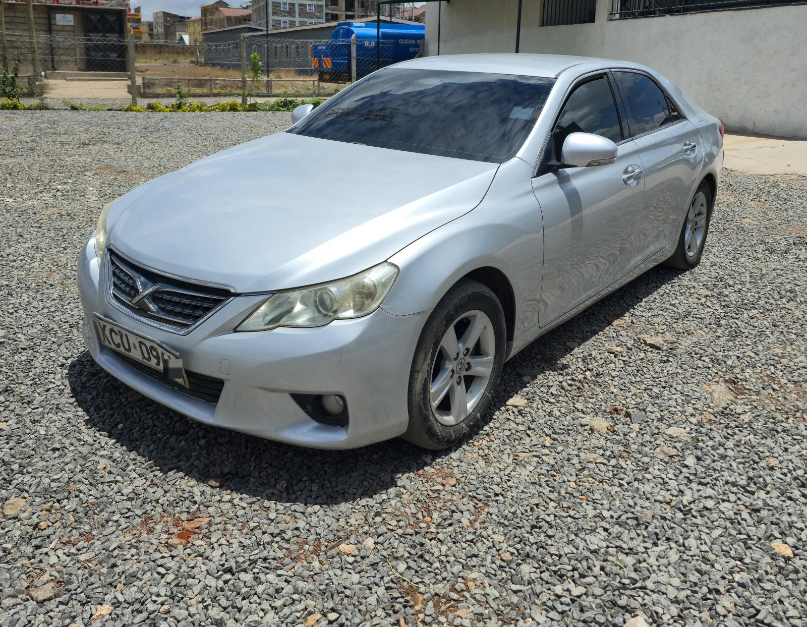 2012 TOYOTA MARK X GRX130 TOYOTA for sale in Nairobi, photo 1 of 8